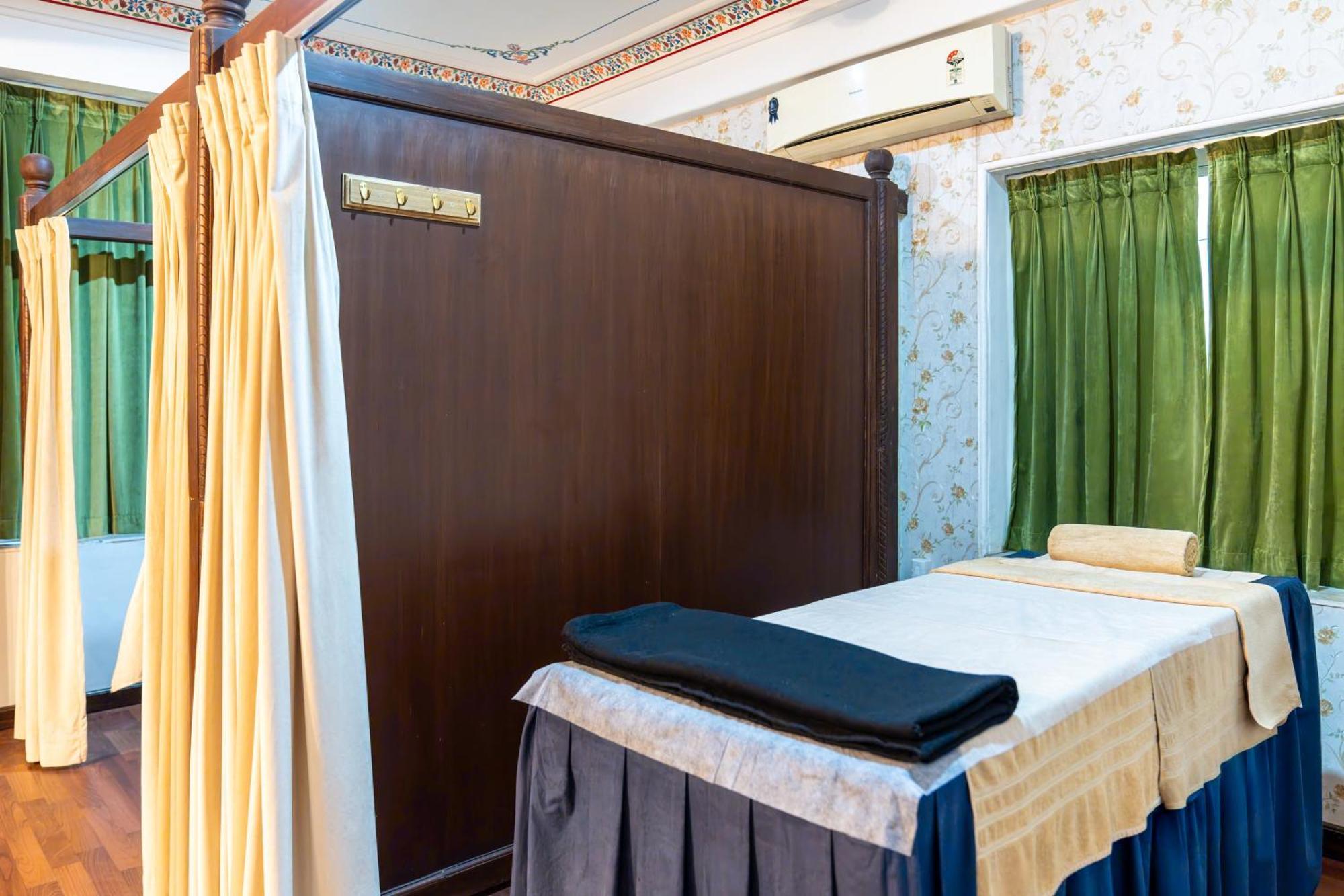 Hotel Udaigarh - Udajpur Zewnętrze zdjęcie