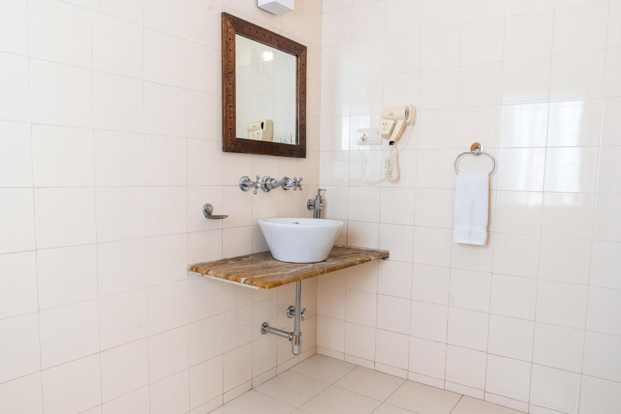 Hotel Udaigarh - Udajpur Zewnętrze zdjęcie